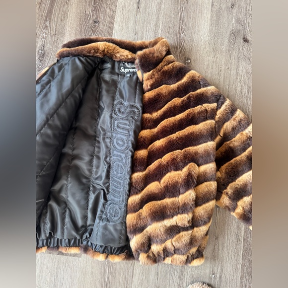 SUPREME Faux Fur Jacket - Picture 3 of 14